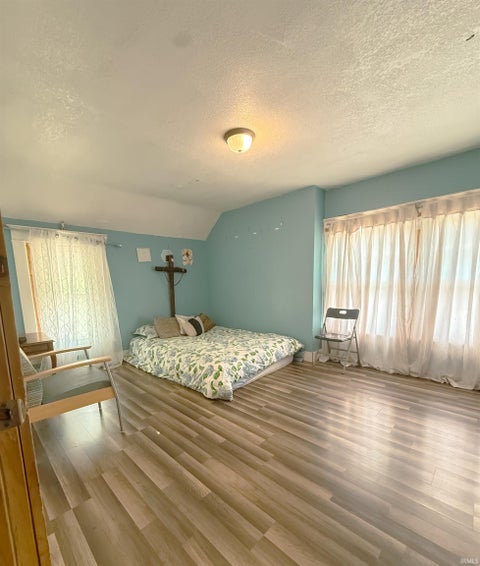 Tiny photo for 2947 WEISSER PARK Avenue, Fort Wayne, IN 46806 (MLS # 202630883)