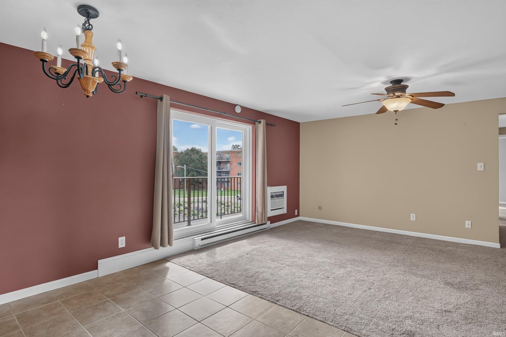 Photo of 2927 Westbrook Drive #B318, Fort Wayne, IN 46805 (MLS # 202641391)