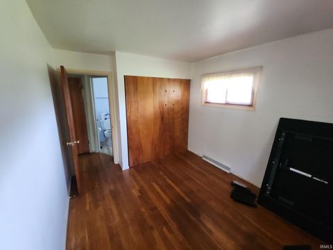 Tiny photo for 2110 E Westgate Drive, Logansport, IN 46947 (MLS # 202629272)