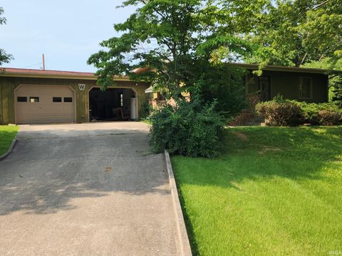 Tiny photo for 2110 E Westgate Drive, Logansport, IN 46947 (MLS # 202629272)