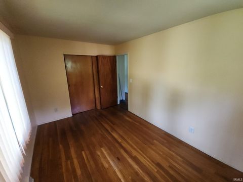 Tiny photo for 2110 E Westgate Drive, Logansport, IN 46947 (MLS # 202629272)