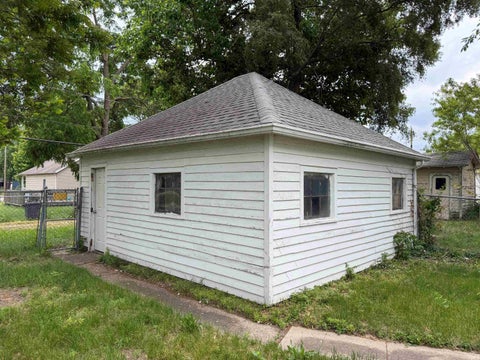 Tiny photo for 1123 Miner Street, South Bend, IN 46617 (MLS # 202621927)
