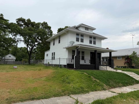 Tiny photo for 1123 Miner Street, South Bend, IN 46617 (MLS # 202621927)