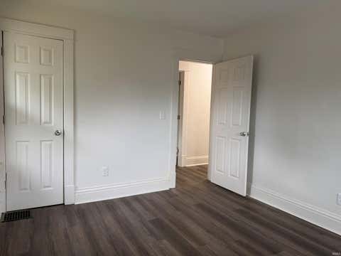 Tiny photo for 1123 Miner Street, South Bend, IN 46617 (MLS # 202621927)