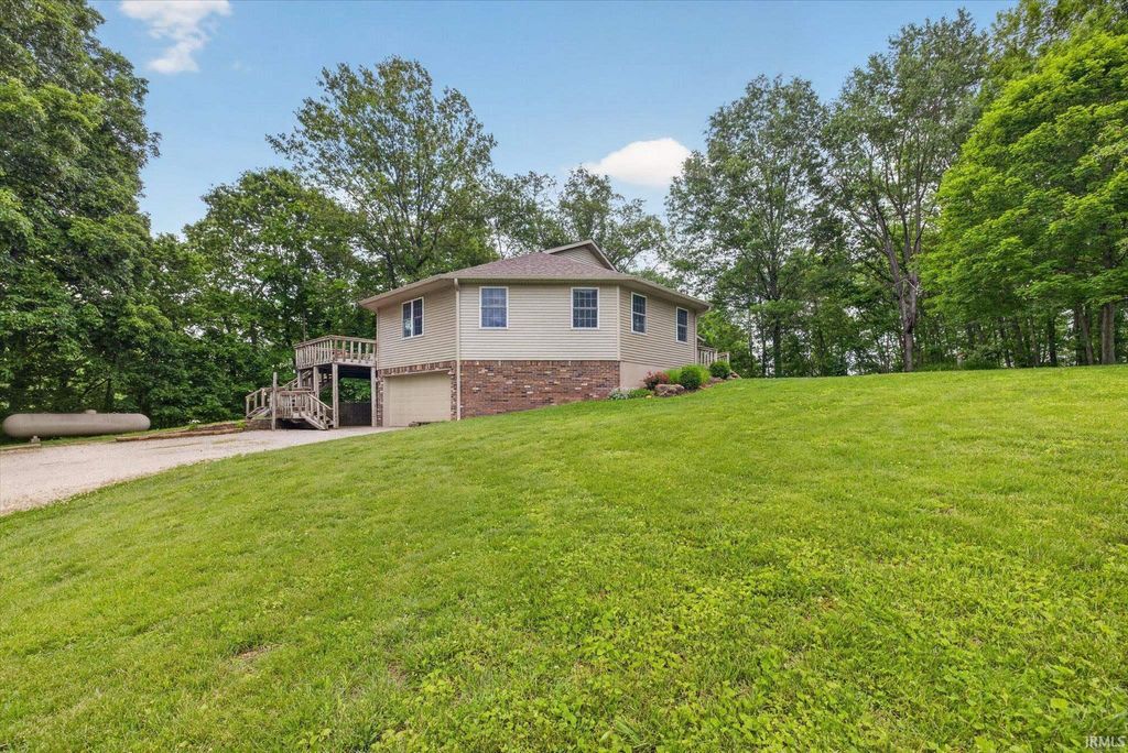 Photo of 2461 E 990 N Road, Worthington, IN 47471 (MLS # 202619456)