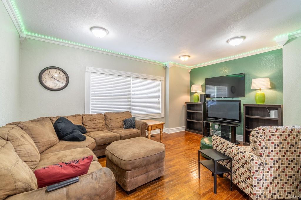 Photo of 325 Randolph Street, Huntington, IN 46750 (MLS # 202614869)