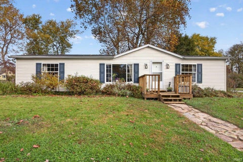 Photo of 2312 S Bryan Street, Bloomington, IN 47403 (MLS # 202644790)