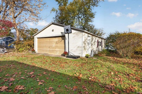 Tiny photo for 2312 S Bryan Street, Bloomington, IN 47403 (MLS # 202644790)