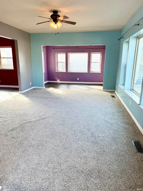 Tiny photo for 614 S Courtland Avenue, Kokomo, IN 46901 (MLS # 202541360)