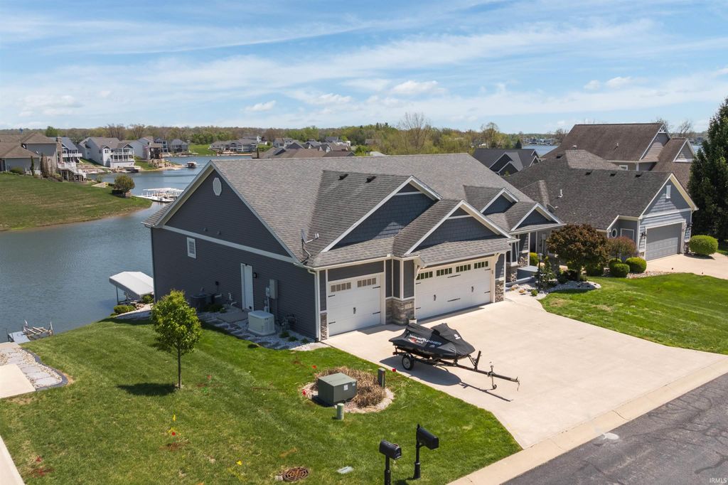 Photo of 115 Lane 271, Hamilton, IN 46742 (MLS # 202617148)