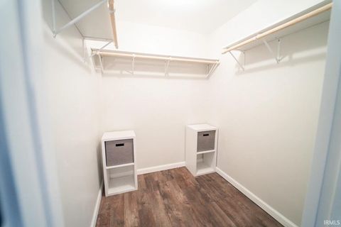 Tiny photo for 123 S Calumet St, Kokomo, IN 46901 (MLS # 202542902)