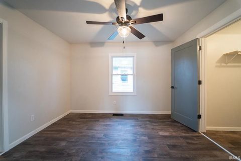 Tiny photo for 123 S Calumet St, Kokomo, IN 46901 (MLS # 202542902)