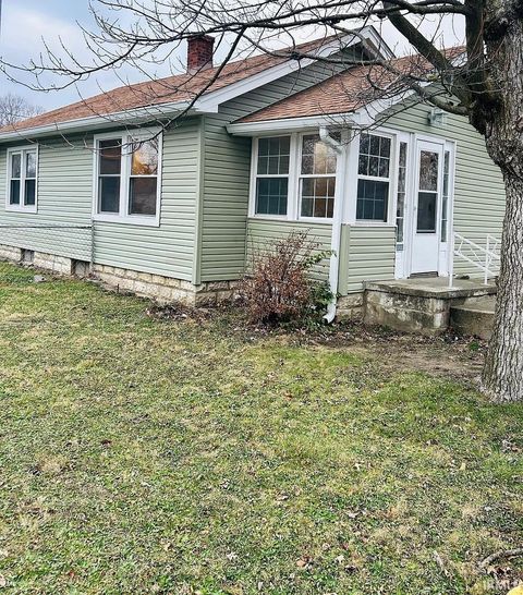 Tiny photo for 123 S Calumet St, Kokomo, IN 46901 (MLS # 202542902)