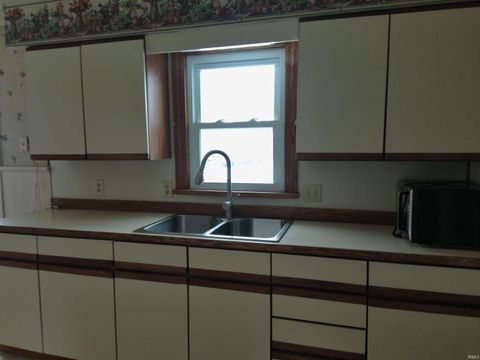 Tiny photo for 955 E 9th Street, Rochester, IN 46975 (MLS # 202603642)