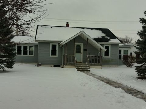 Photo of 955 E 9th Street, Rochester, IN 46975 (MLS # 202603642)