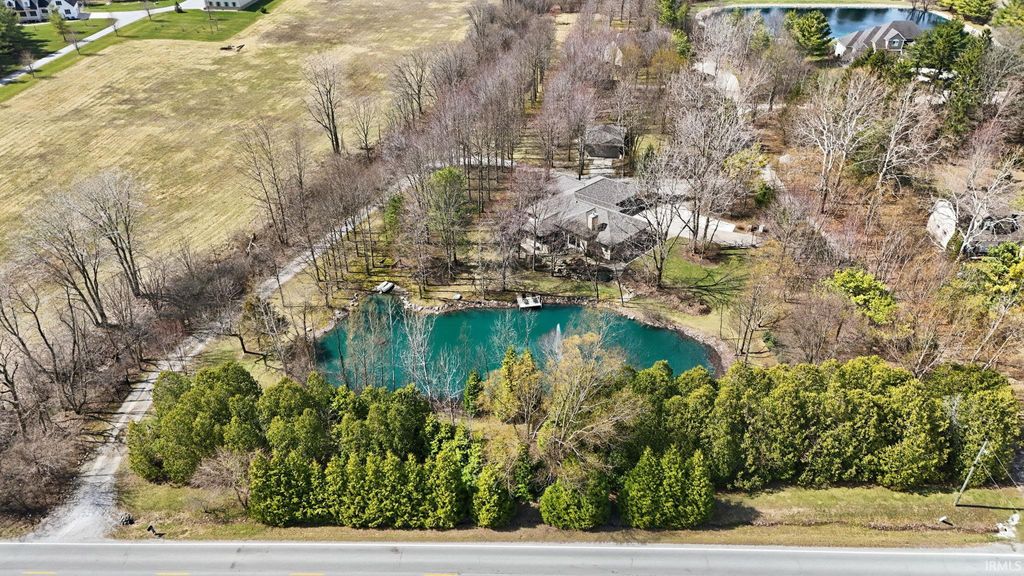 Photo of 17331 Amstutz Road, Leo, IN 46765 (MLS # 202609543)