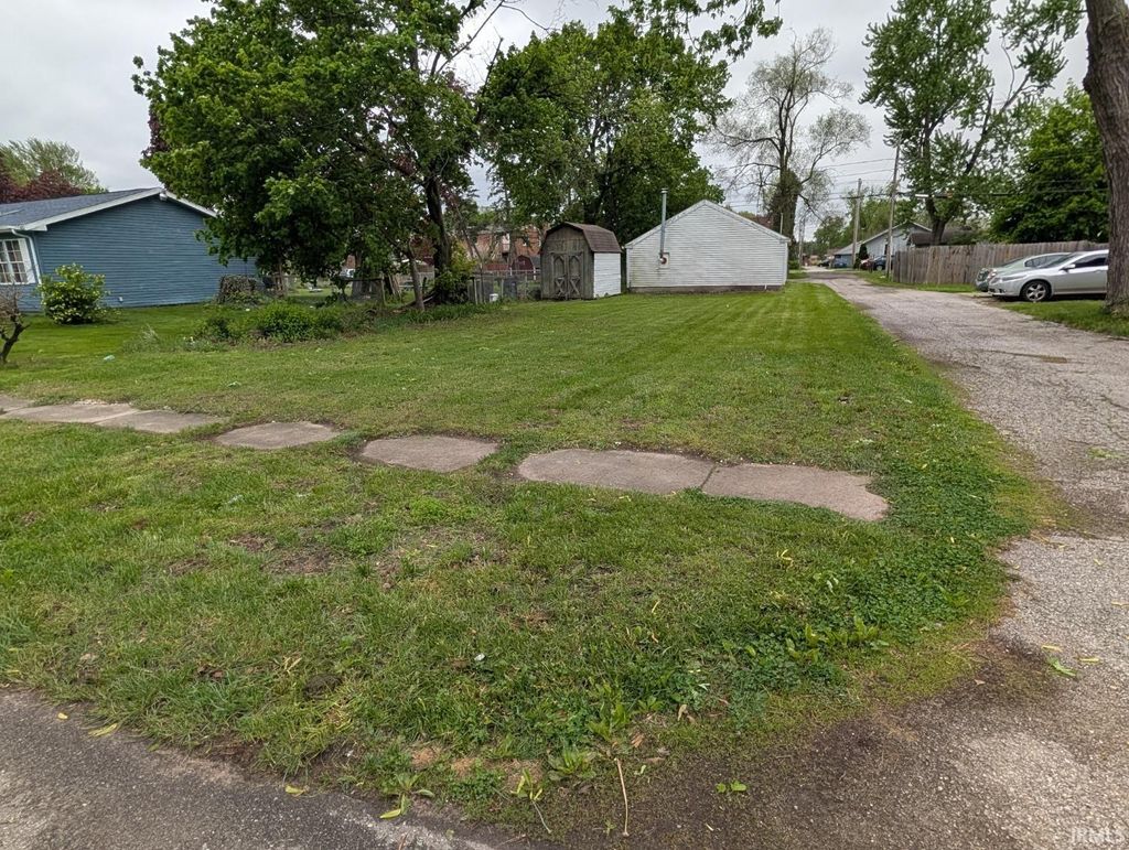 Photo of VL Concord Avenue #86, Elkhart, IN 46516 (MLS # 202615448)