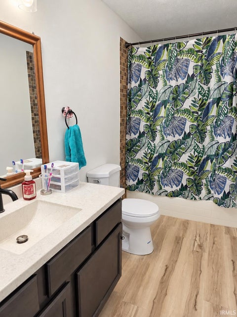 Tiny photo for 5516 W 775 N, Winamac, IN 46996 (MLS # 202639968)