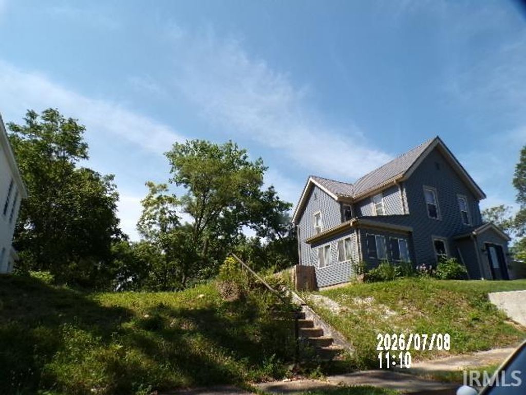 Photo of 705 W 7Th Street #328, Marion, IN 46953 (MLS # 202627529)