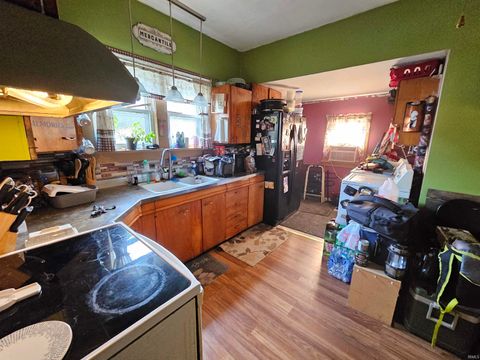 Tiny photo for 415 W 15th Street, Auburn, IN 46706 (MLS # 202536259)