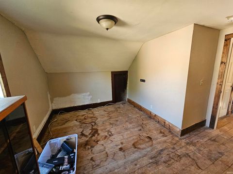 Tiny photo for 415 W 15th Street, Auburn, IN 46706 (MLS # 202536259)