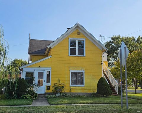 Tiny photo for 415 W 15th Street, Auburn, IN 46706 (MLS # 202536259)