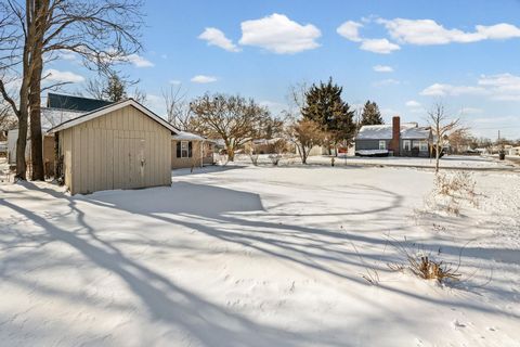 Tiny photo for 1909 King Street, Lafayette, IN 47905 (MLS # 202602887)