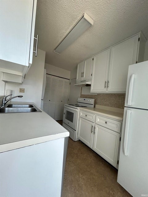 Tiny photo for 3219 Hanover Drive, Lafayette, IN 47909 (MLS # 202636494)