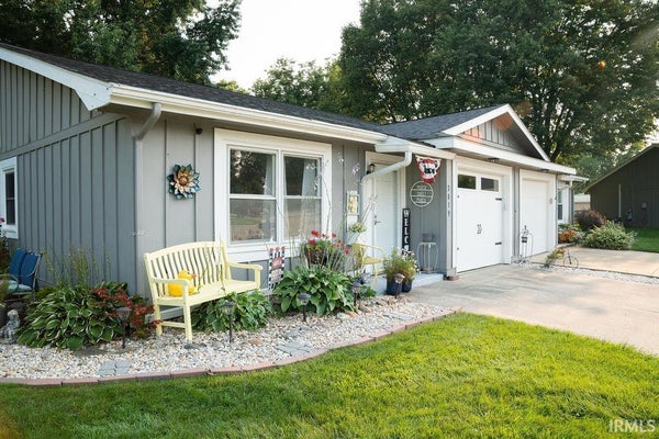 2819 ROCKFORD CT S, KOKOMO, IN 46902 - Image 8f4952db3d9d2bdc4e2799d80ef45d9d/1517209187