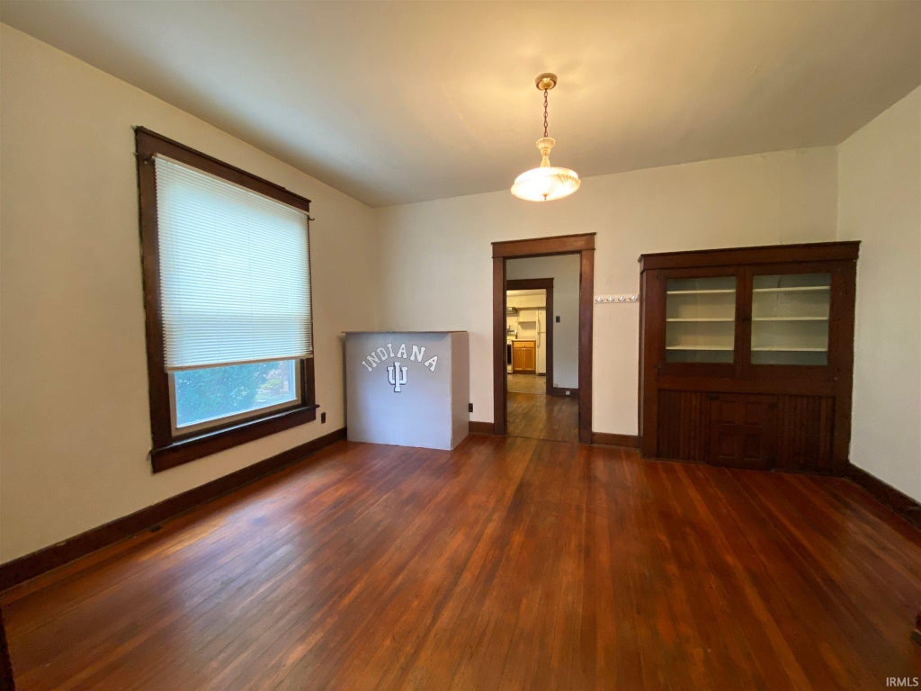 Photo of 713 N Lincoln Street, Bloomington, IN 47403 (MLS # 202642298)