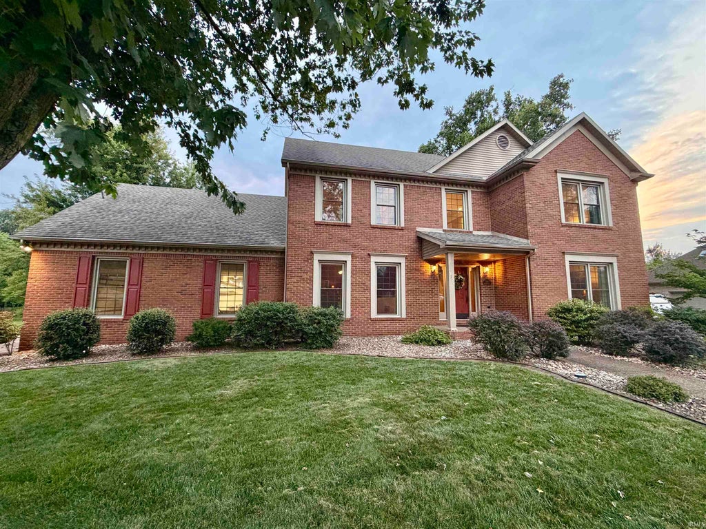 Photo of 3199 Brookfield Drive, Newburgh, IN 47630 (MLS # 202633974)