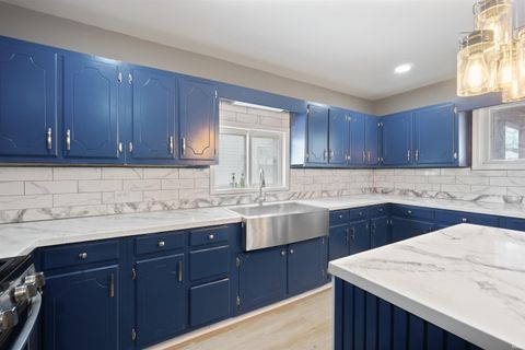 Tiny photo for 224 E Christy Street, Marion, IN 46952 (MLS # 202601203)