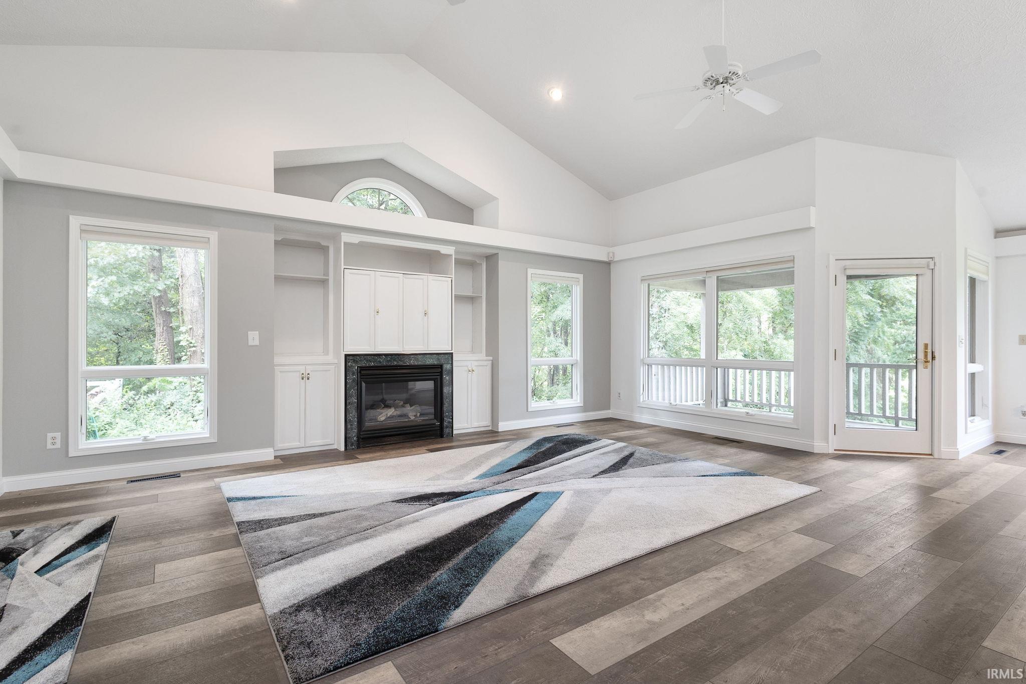 Elkhart, Indiana 46514, United States, 3 Bedrooms Bedrooms, ,3 BathroomsBathrooms,Residential,Active,183304