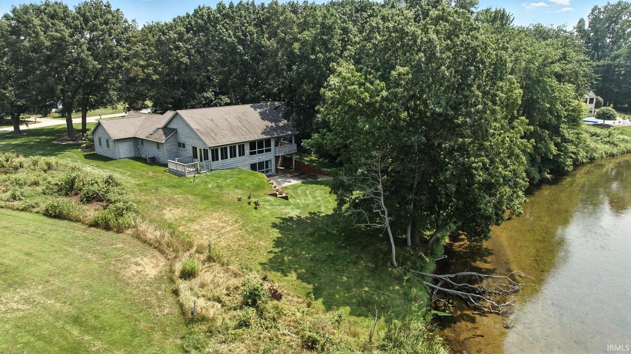 Elkhart, Indiana 46514, United States, 3 Bedrooms Bedrooms, ,3 BathroomsBathrooms,Residential,Active,183304