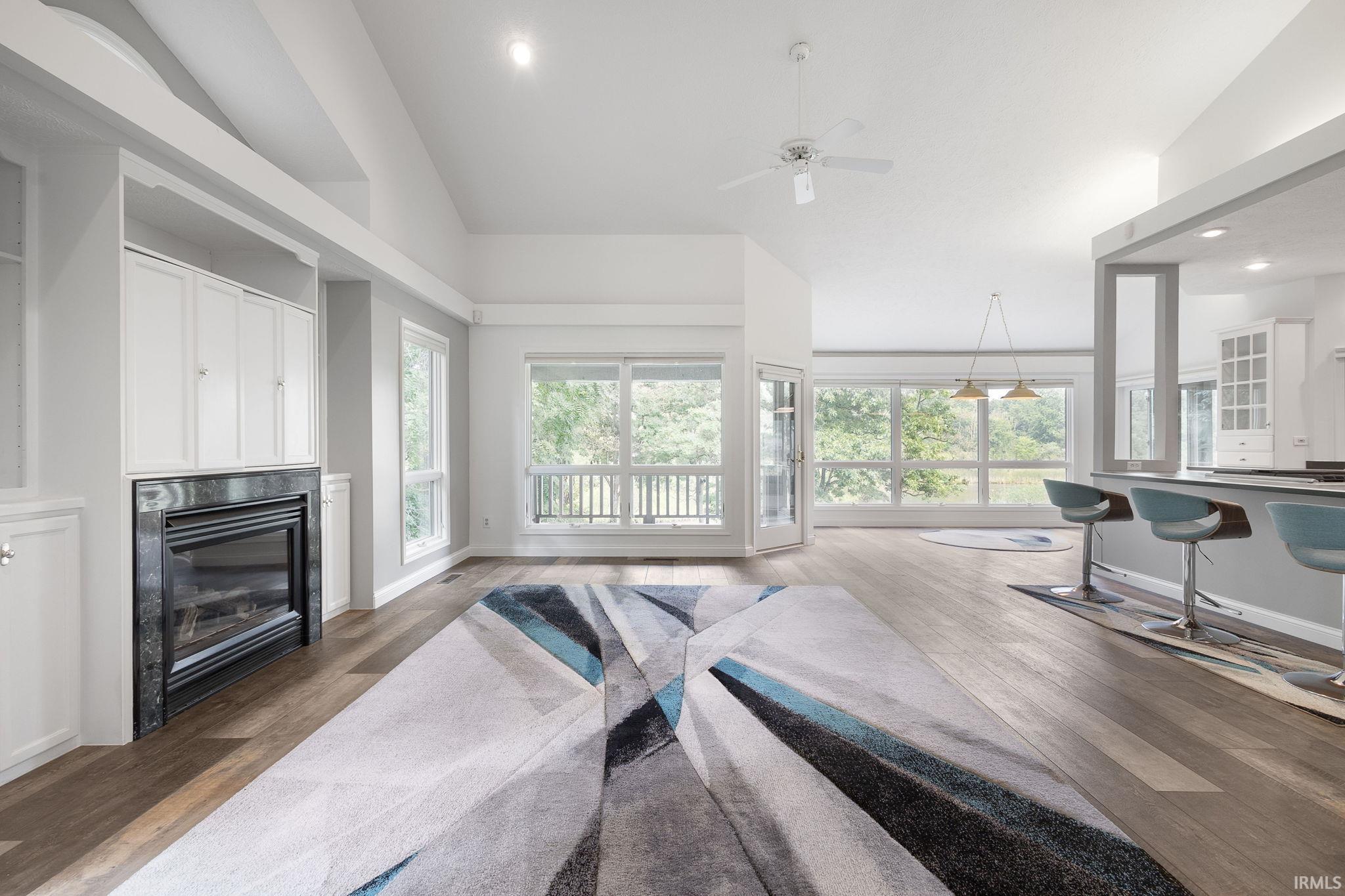 Elkhart, Indiana 46514, United States, 3 Bedrooms Bedrooms, ,3 BathroomsBathrooms,Residential,Active,183304