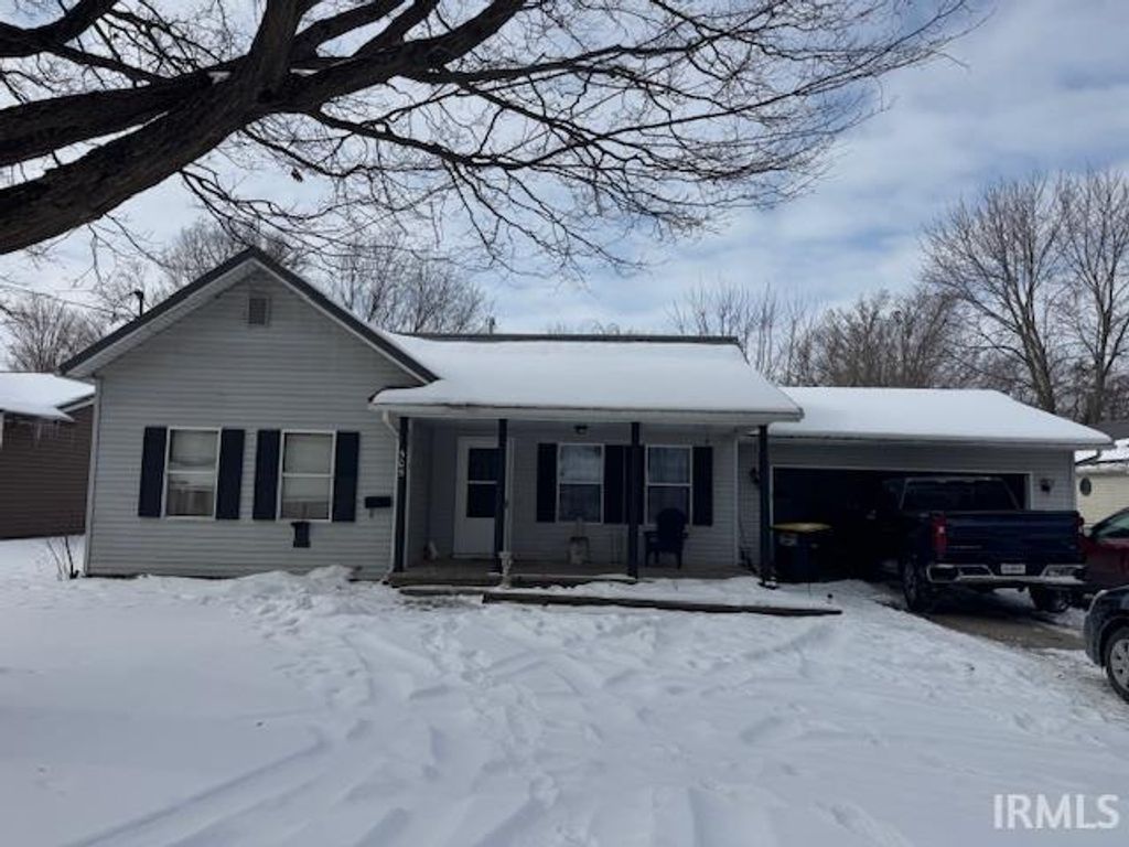 Photo of 505 N Maple Street St, Lagrange, IN 46761 (MLS # 202604093)