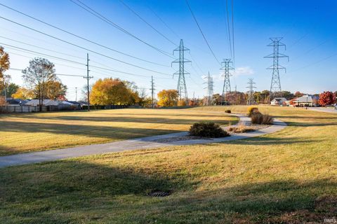 Tiny photo for 1300 Shenandoah Drive, Lafayette, IN 47905 (MLS # 202549534)