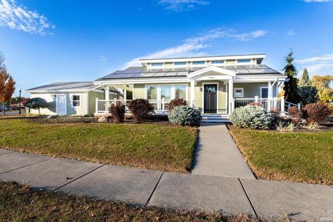 Photo of 1300 Shenandoah Drive, Lafayette, IN 47905 (MLS # 202549534)