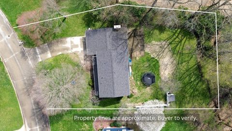 Tiny photo for 1207 Briarwood Drive, Elkhart, IN 46514 (MLS # 202611916)