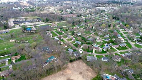 Tiny photo for 1207 Briarwood Drive, Elkhart, IN 46514 (MLS # 202611916)