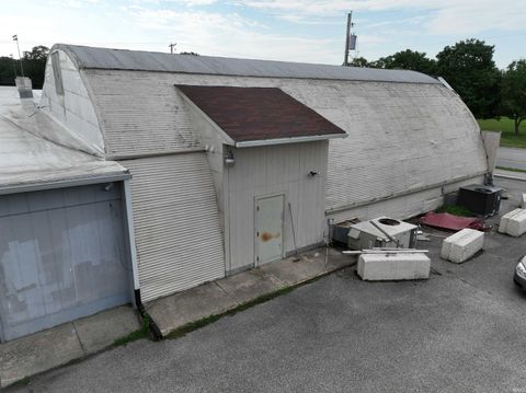 Tiny photo for 912 S Main Street, Monticello, IN 47960 (MLS # 202546241)