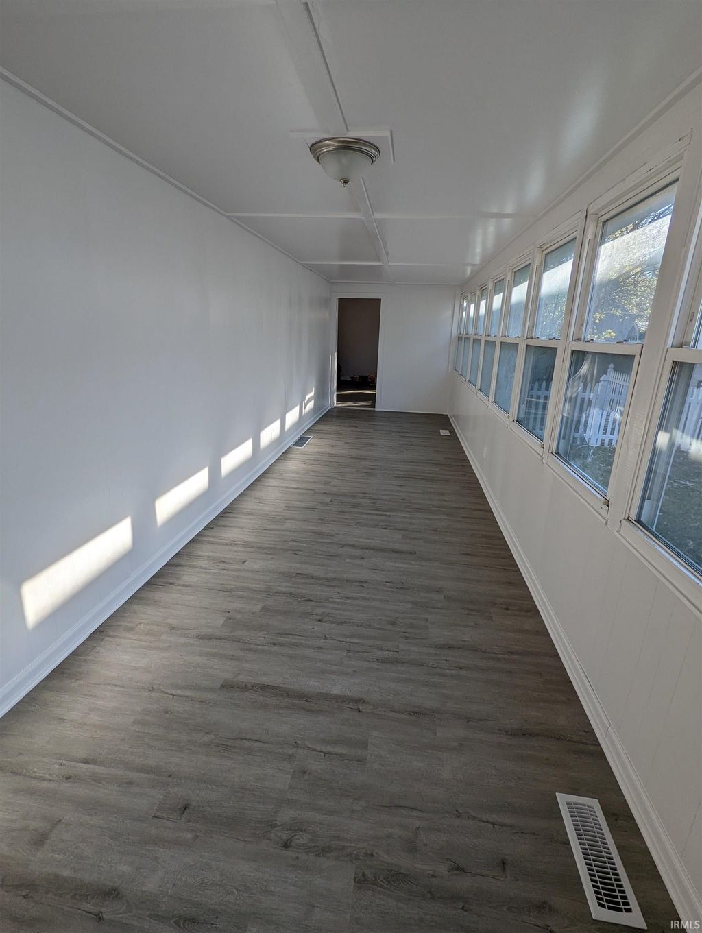 Photo of 1309 N Fourth Avenue, Evansville, IN 47714 (MLS # 202613521)