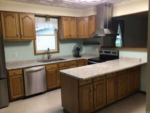 Tiny photo for 705 N Riverside Drive, Winamac, IN 46996 (MLS # 202630283)