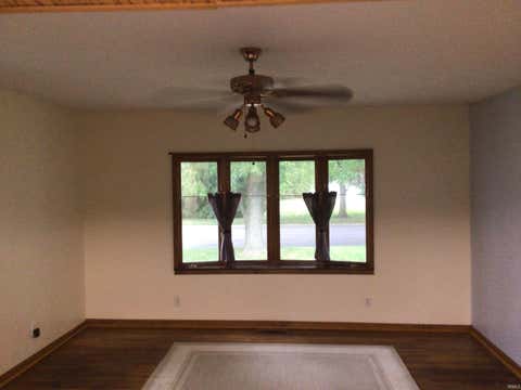 Tiny photo for 705 N Riverside Drive, Winamac, IN 46996 (MLS # 202630283)