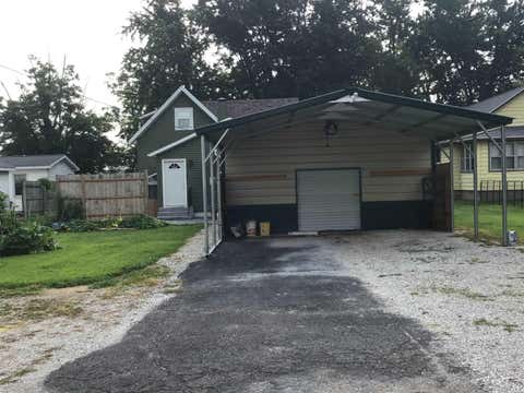 Tiny photo for 705 N Riverside Drive, Winamac, IN 46996 (MLS # 202630283)