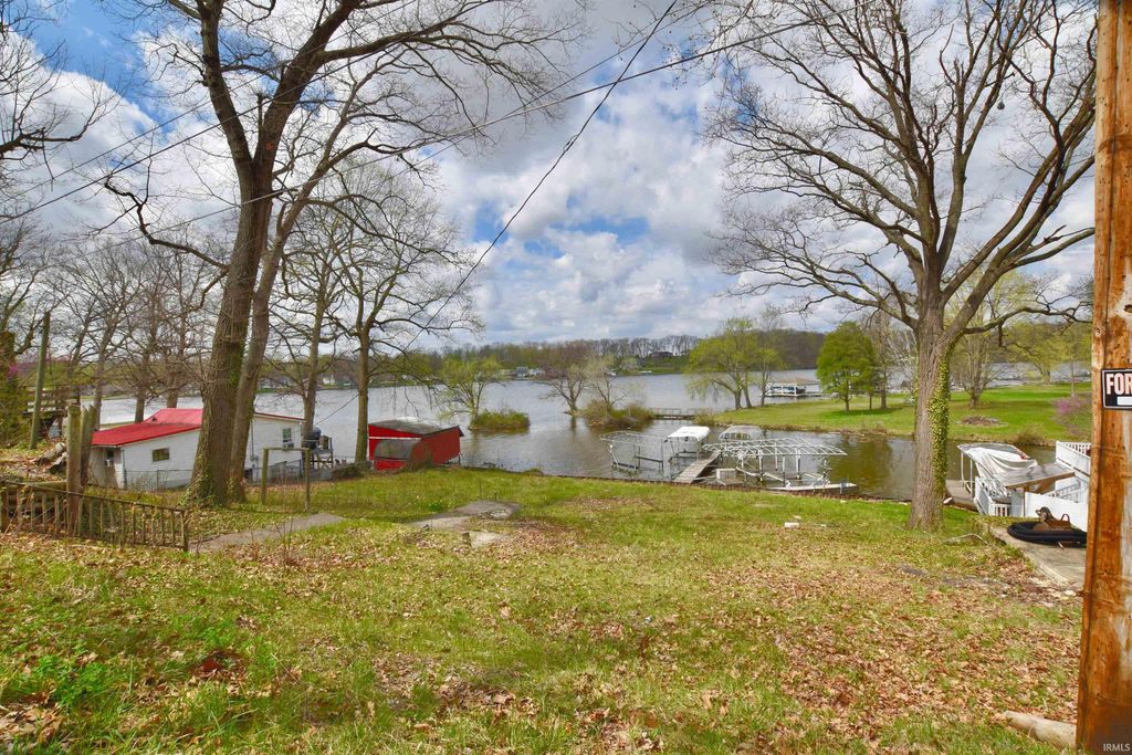 Photo of 10971 N Lower Lakeshore Drive, Monticello, IN 47960 (MLS # 202615359)
