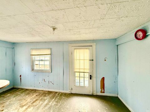 Tiny photo for 102 W Harrison Street, Converse, IN 46919 (MLS # 202601638)