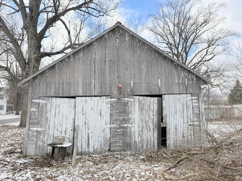 Tiny photo for 102 W Harrison Street, Converse, IN 46919 (MLS # 202601638)