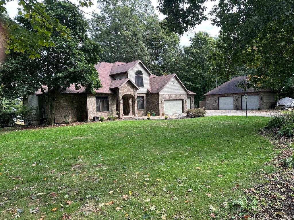 Photo of 14521 Olive Lane, Plymouth, IN 46563 (MLS # 202640999)
