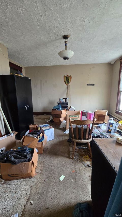 Tiny photo for 6105 E State Road 18, Galveston, IN 46932 (MLS # 202611551)